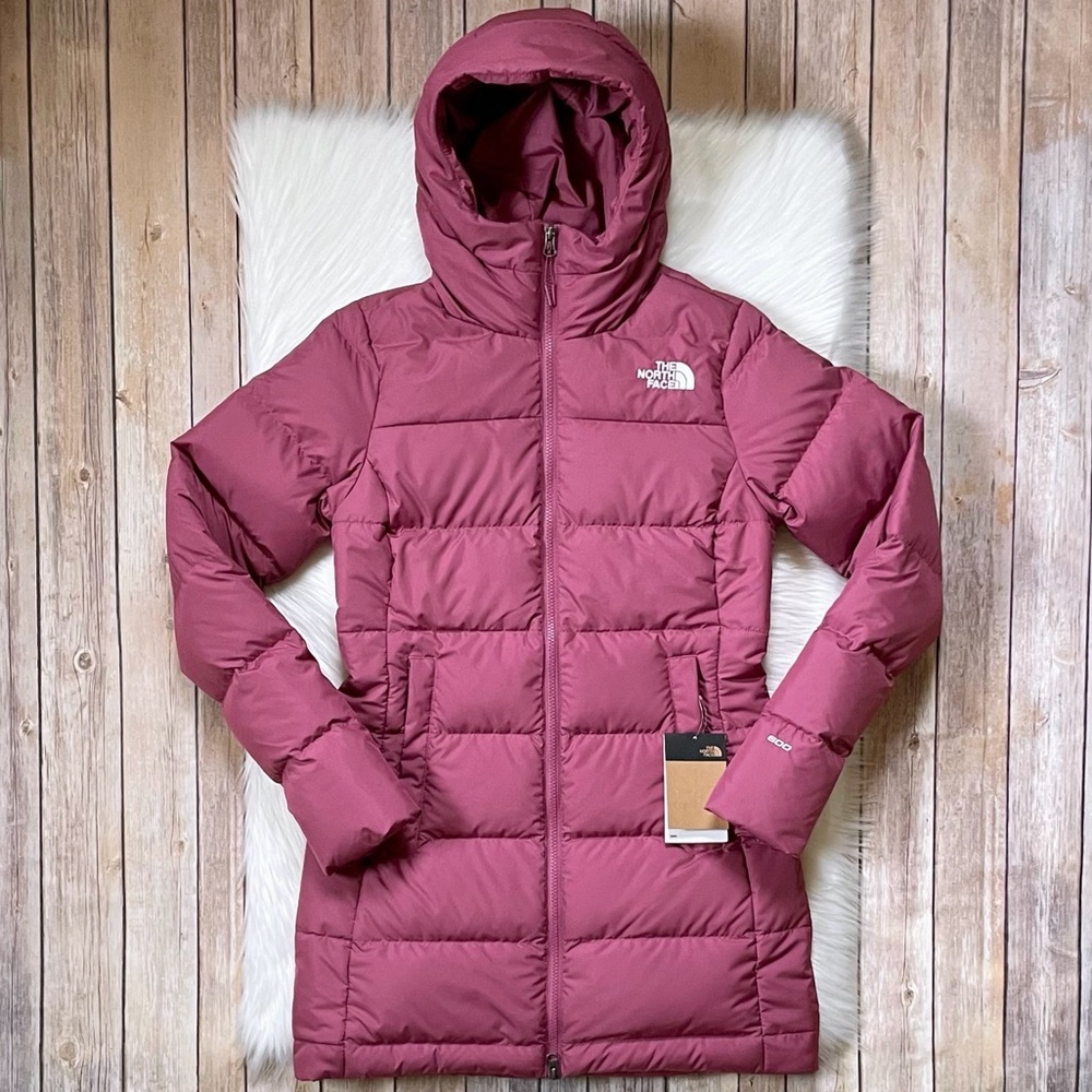 The North Face Women’s Gotham Parka In Cyber Berry - Picture 2 of 9
